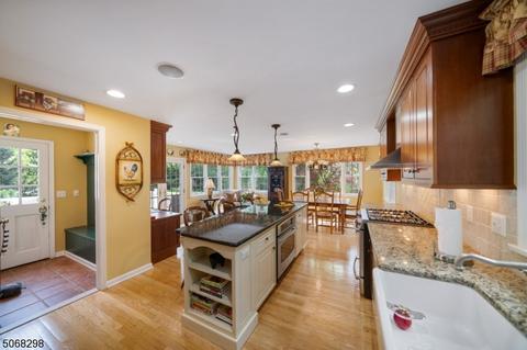 24 Overhill Rd, Summit, NJ 07901 photo 8