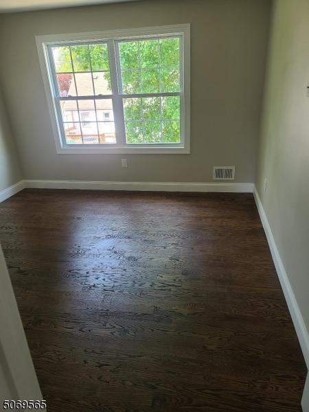 325 High St, Middlesex, NJ 08846 photo 11