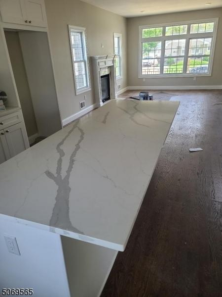 325 High St, Middlesex, NJ 08846 photo 3