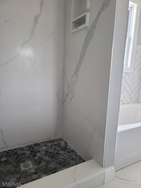 325 High St, Middlesex, NJ 08846 photo 14
