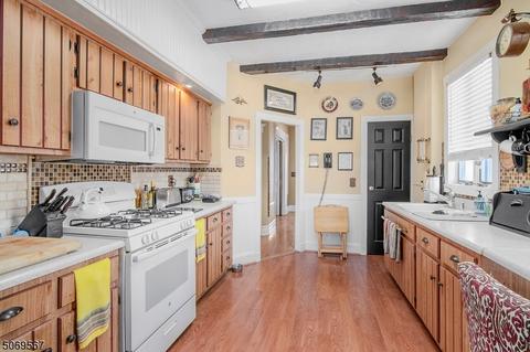 417 Berkeley Ave, Bloomfield, NJ 07003 photo 7