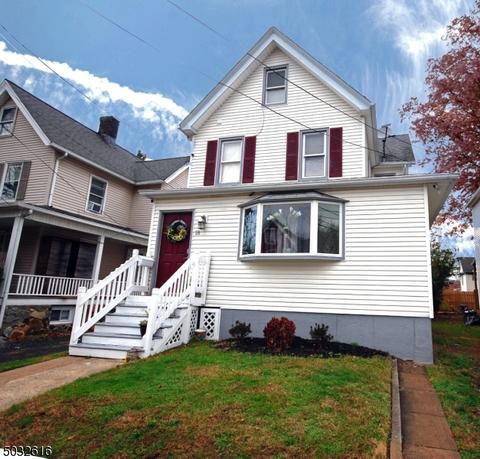 18 Stone St, North Plainfield, NJ 07060 photo 2