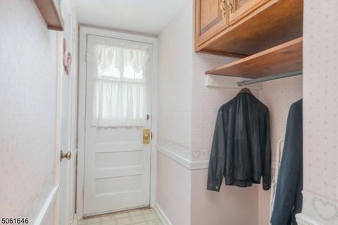 176 Colonial Rd, Summit, NJ 07901 photo 8
