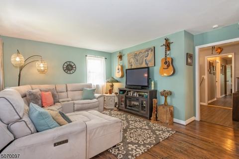 10 Phillips Rd, Stanhope, NJ 07874 photo 5
