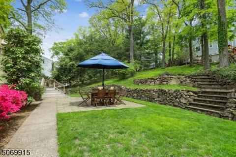 27 Sloping Hill Ter, Wayne, NJ 07470 photo 18
