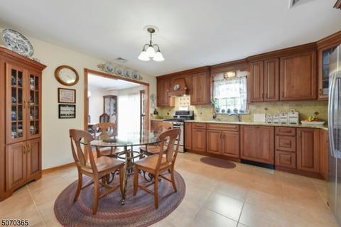 22 Berkeley Rd, Springfield, NJ 07081 photo 7