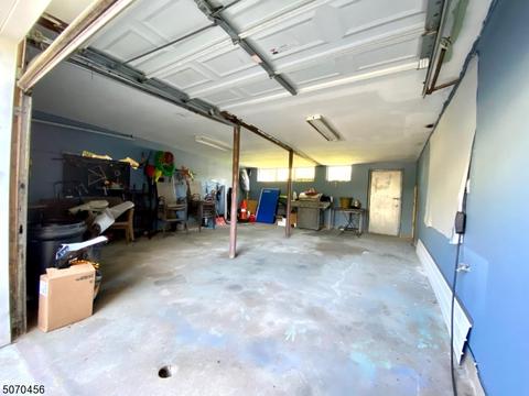 306 E 4th Ave, Roselle, NJ 07203 photo 17