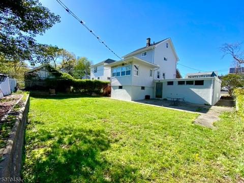 306 E 4th Ave, Roselle, NJ 07203 photo 5