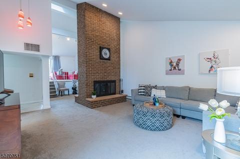 4 Kimberly Pl, Wayne, NJ 07470 photo 10