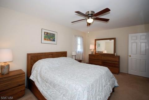 9 Shearn Dr, Middlesex, NJ 08846 photo 18