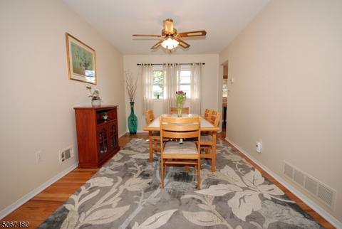 9 Shearn Dr, Middlesex, NJ 08846 photo 7