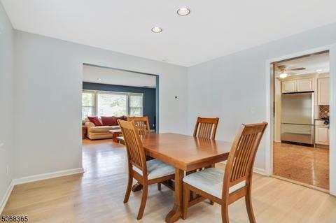 100 Evergreen Ave, Springfield, NJ 07081 photo 12