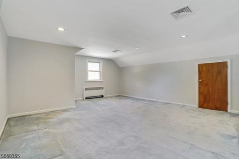 100 Evergreen Ave, Springfield, NJ 07081 photo 24