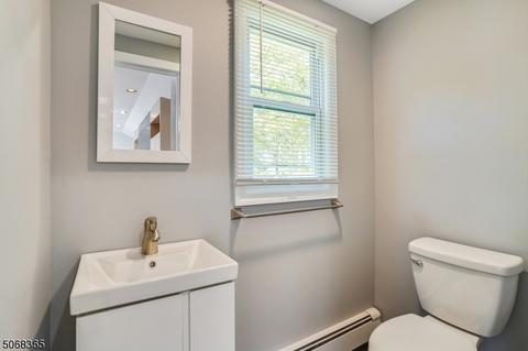 100 Evergreen Ave, Springfield, NJ 07081 photo 15