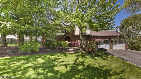 12 Stacy Ct, Wayne, NJ 07470 photo 3