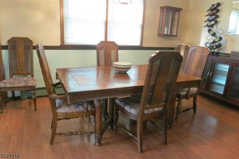136 Coleman St, Middlesex, NJ 08846 photo 8