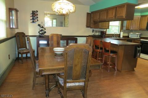 136 Coleman St, Middlesex, NJ 08846 photo 7