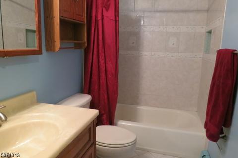136 Coleman St, Middlesex, NJ 08846 photo 15