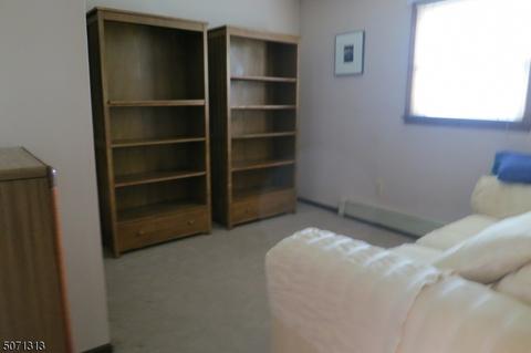 136 Coleman St, Middlesex, NJ 08846 photo 20