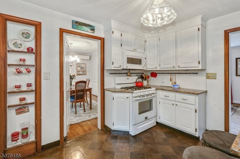347 Wayne Ter, Union, NJ 07083 photo 10
