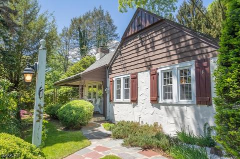71 Glen Ave, Millburn, NJ 07041 photo 1