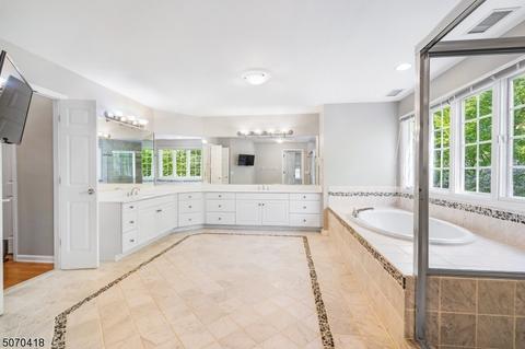2 Beach Ln, Mendham, NJ 07945 photo 15