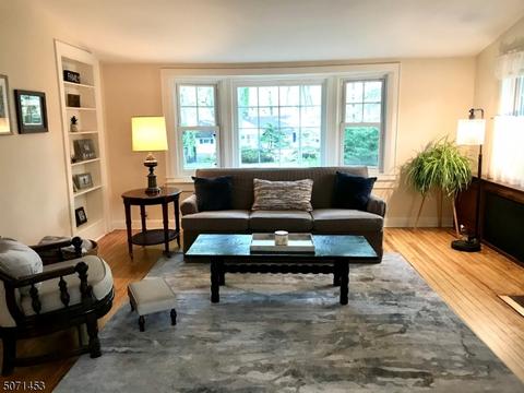 175 Chestnut Dr, Wayne, NJ 07470 photo 5