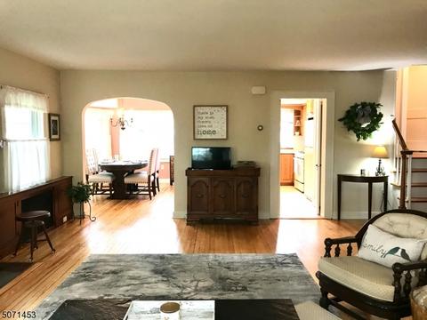175 Chestnut Dr, Wayne, NJ 07470 photo 7