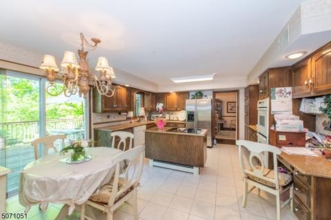 116 Cheyenne Way, Wayne, NJ 07470 photo 7