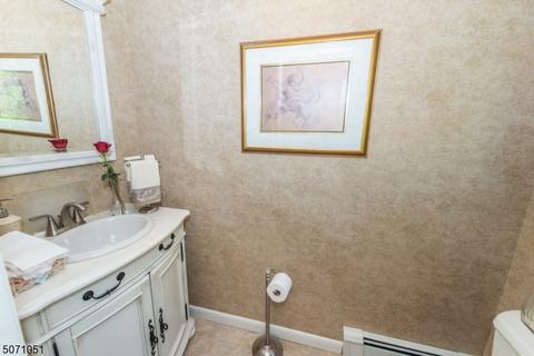 116 Cheyenne Way, Wayne, NJ 07470 photo 9