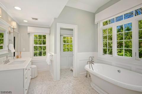 76 Colt Rd, Summit, NJ 07901 photo 12