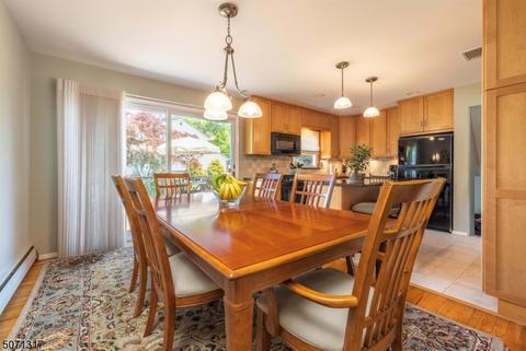 95 Baldwin Ter, Wayne, NJ 07470 photo 13