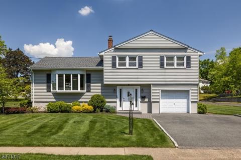 95 Baldwin Ter, Wayne, NJ 07470 photo 1