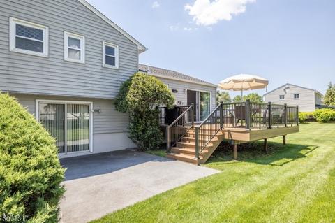95 Baldwin Ter, Wayne, NJ 07470 photo 6