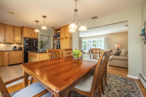 95 Baldwin Ter, Wayne, NJ 07470 photo 14