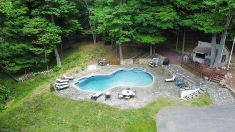 3 India Brook Dr, Mendham, NJ 07945 photo 9