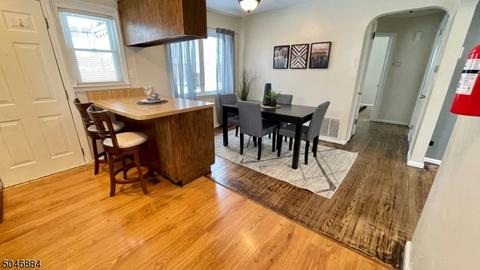 643 E 2nd Ave, Roselle, NJ 07203 photo 5