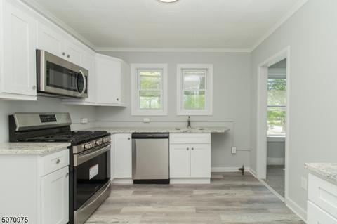 1336 E Front St, Plainfield, NJ 07062 photo 7