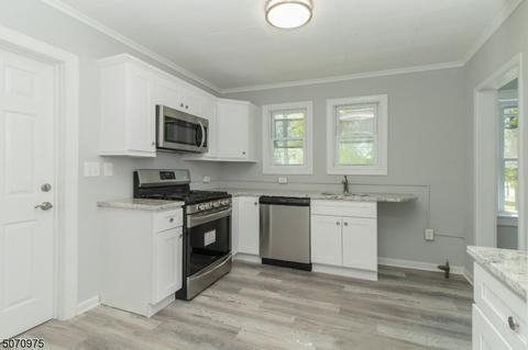 1336 E Front St, Plainfield, NJ 07062 photo 8