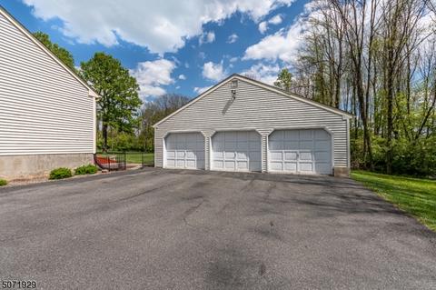 41 Corey Rd, Flanders, NJ 07836 photo 2