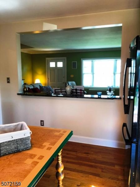 678 E Main St, Bridgewater, NJ 08807 photo 4