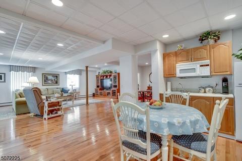 18 Barnstable Rd, Berkeley Heights, NJ 07922 photo 21