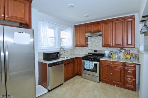42 Bailey Ave, Hillside, NJ 07205 photo 7