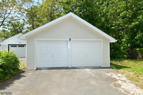42 Bailey Ave, Hillside, NJ 07205 photo 5