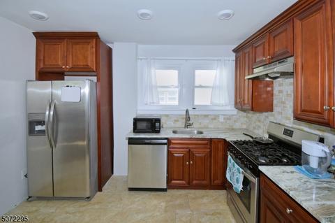 42 Bailey Ave, Hillside, NJ 07205 photo 9