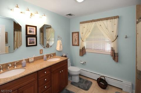 605 E Valley View Ave, Hackettstown, NJ 07840 photo 12