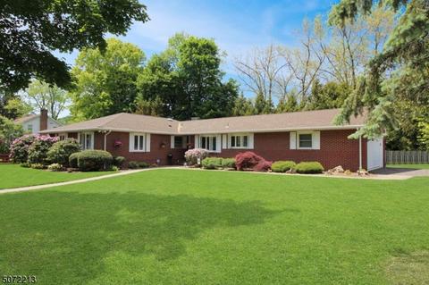 605 E Valley View Ave, Hackettstown, NJ 07840 photo 1