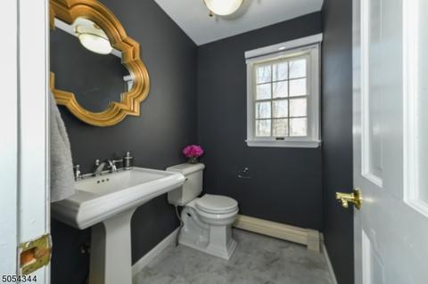 5 Dallarda Dr, Hackettstown, NJ 07840 photo 11