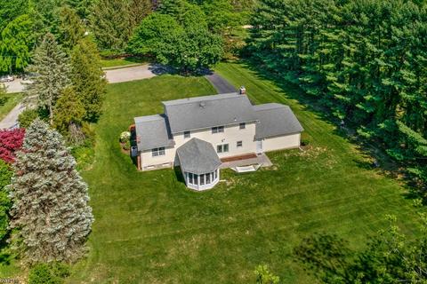 25 Franklin Rd, Mendham, NJ 07945 photo 2