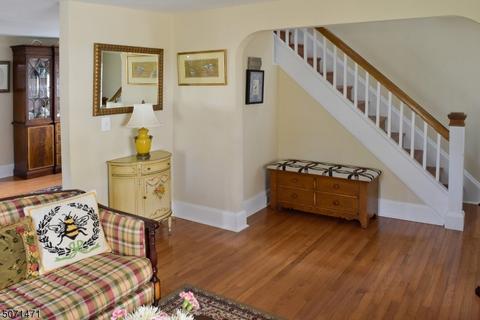 28 E Chrystal St, Dover, NJ 07801 photo 11